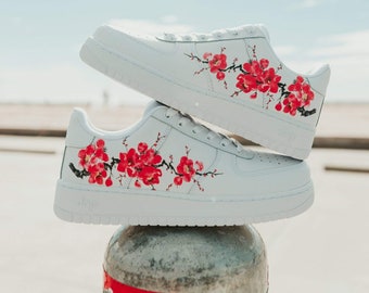 nike womens shoes with flowers