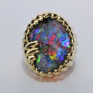 HEAVY Gents 18K Yellow Gold with a LARGE 16.35ct Natural Australian Boulder Black Opal Ring image 2