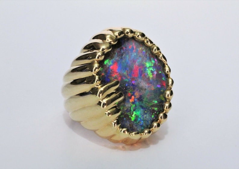 HEAVY Gents 18K Yellow Gold with a LARGE 16.35ct Natural Australian Boulder Black Opal Ring image 4