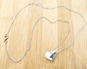 Vintage Sterling Silver Heart Necklace: Sculpted Charm Pendant on Chain