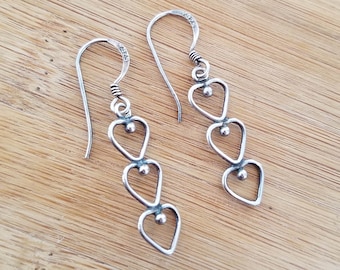 Vintage sterling silver dainty delicate heart earrings