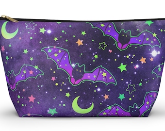 Bat Toiletry Bag (2 sizes), Halloween Cosmetic Bag, Bat Makeup Bag, Halloween Travel Bag, Halloween Toiletry Bag, Halloween Makeup Bag, Bats