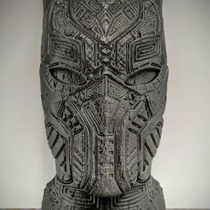 Black Panther Polynesian-Style Carved-Wood-Look Wall Decor - Wakanda Forever!