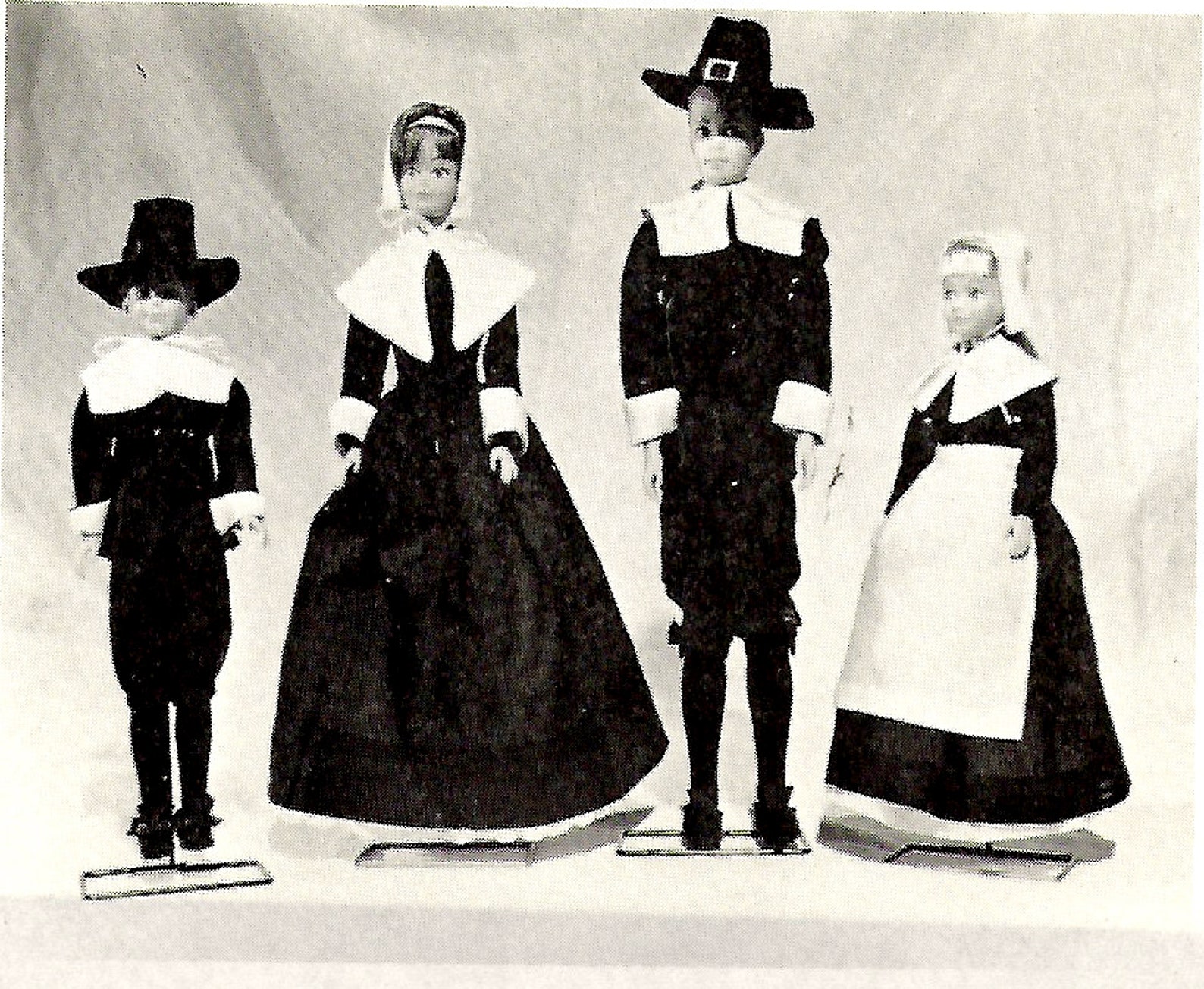 Vintage Pilgrim Barbie Doll Sewing Pattern / Barbie and Ken - Etsy