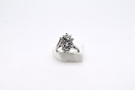 Flower Power Diamond Ring
