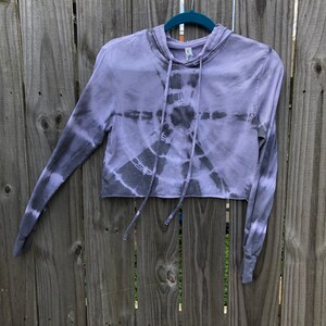 Light weight Cropped cotton hoodie  Bullseye tie-dye Black