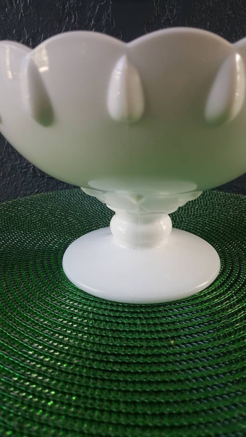Vintage Milk Glass Pedestal Bowl Compote Bowl Centerpiece Bowl Etsy