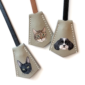 Hand-Painted Leather Dog Charm: Custom Pet Portrait Tag