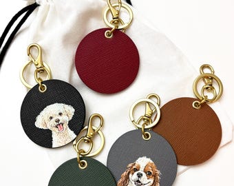 Hand-Painted Saffiano Leather Dog Bag Charm: Pet Portrait Keychain