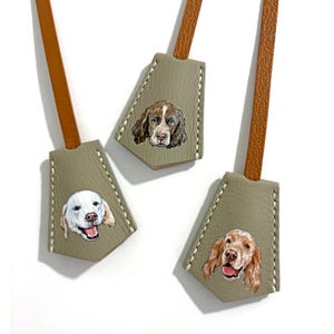 Breloque de sac personnalisée pour animal de compagnie, peinte à la main sur du cuir, étiquette de sac, breloque de sac à main, breloque de bagage, breloque chien, cadeau fait main pour animal de compagnie