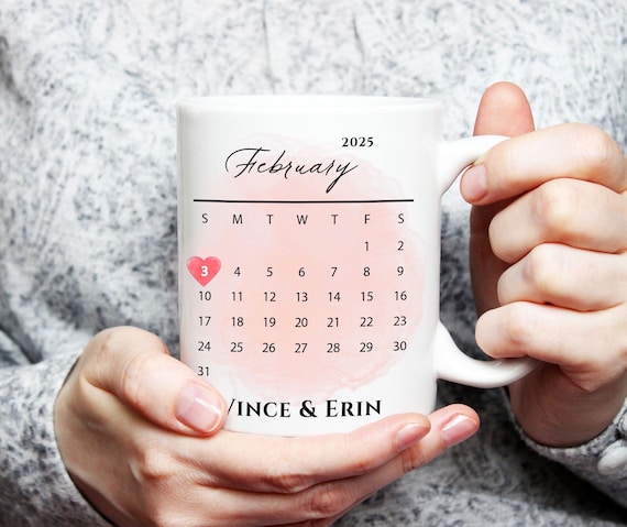 Personalized Wedding Favor Mug, Engagement Couple Gift, Coffee Lover, Married Calendar Cup, Anniversary Memory Newly Engaged Gift G505