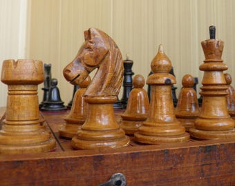 Vintage wooden chess set "Lipnitsky". Original, rare, weighted chess. Antique Chess Set - A Fantastic Gift for Chess Collectors and Lovers!