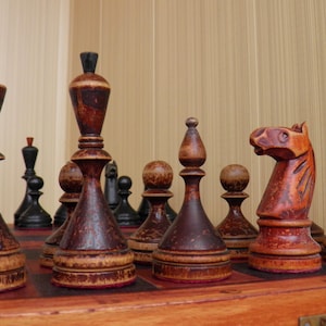 Un raro juego de ajedrez soviético, con peso, "Bakú", años 50-60, ajedrez de torneo soviético antiguo, ajedrez de gran maestro con peso de la URSS, ajedrez antiguo