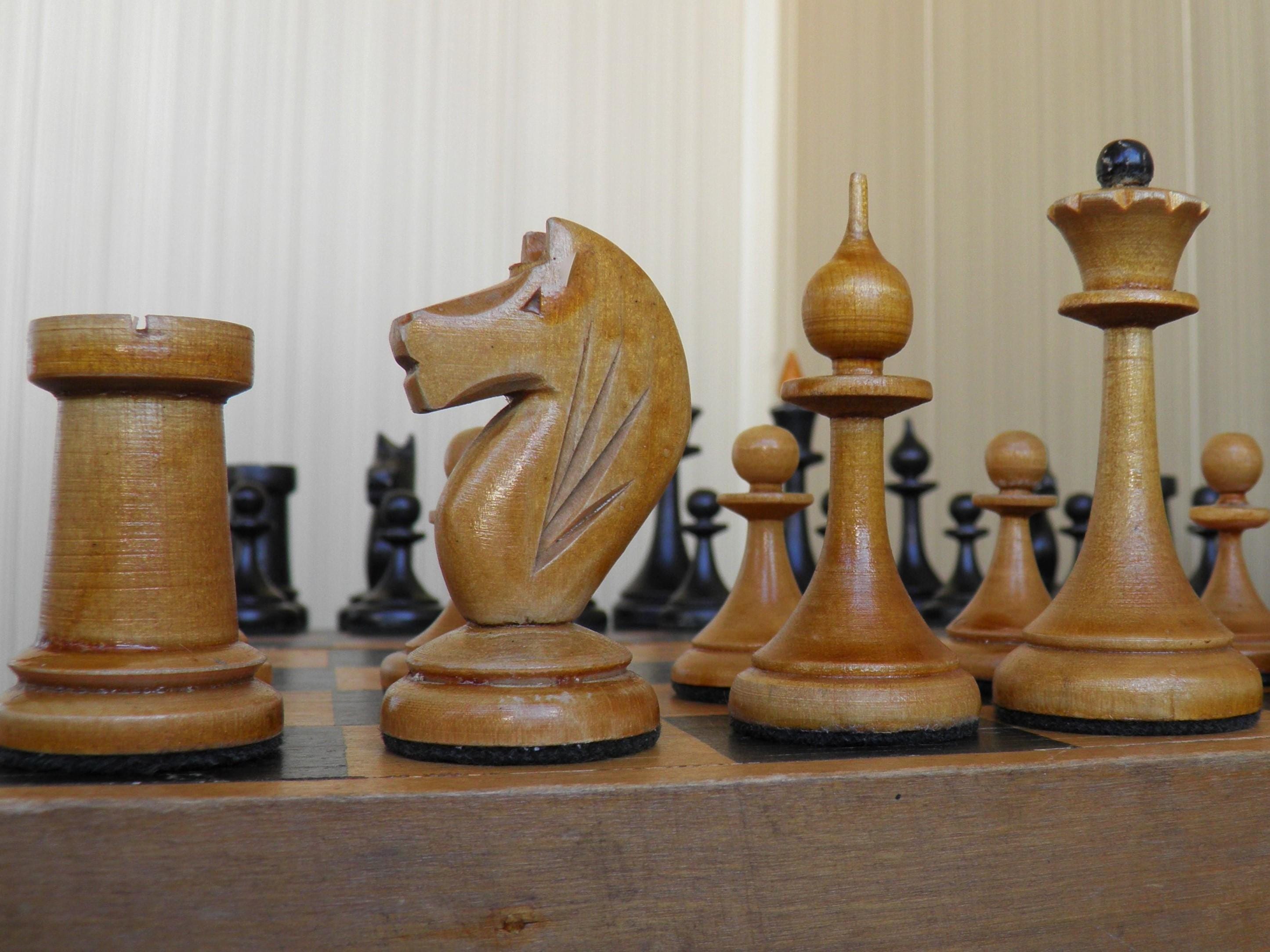 Antique chess pieces - Etsy 日本