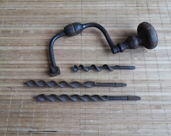 Kolovarot. Vintage wood drilling set. An ancient instrument. Vintage, carpentry tool 20-30s Antique Soviet Drilling Tool. Antique hand drill