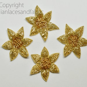 40 Perlen-Applikation | Blumenförmiger goldener Flecken | Gestickte Braut Brautkleider DIY Perlen Stirnband Applikationen Versorgung Nähzubehör