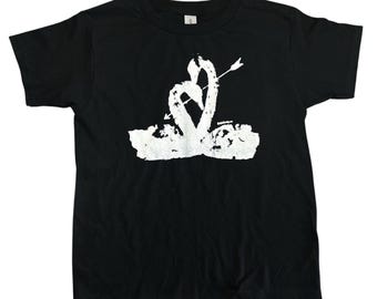 Vintage Swan Lovers Baby Tee: Hand Screen Print, Y2K Coquette, 90s romantic style, Valentine’s Day