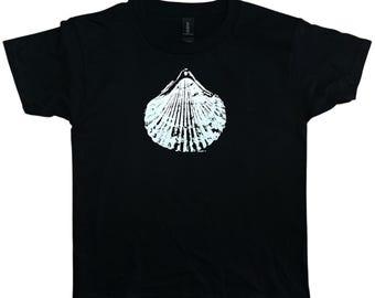 Vintage Seashell Baby Tee: Hand Screen Printed 90s Y2K graphic Tshirt
