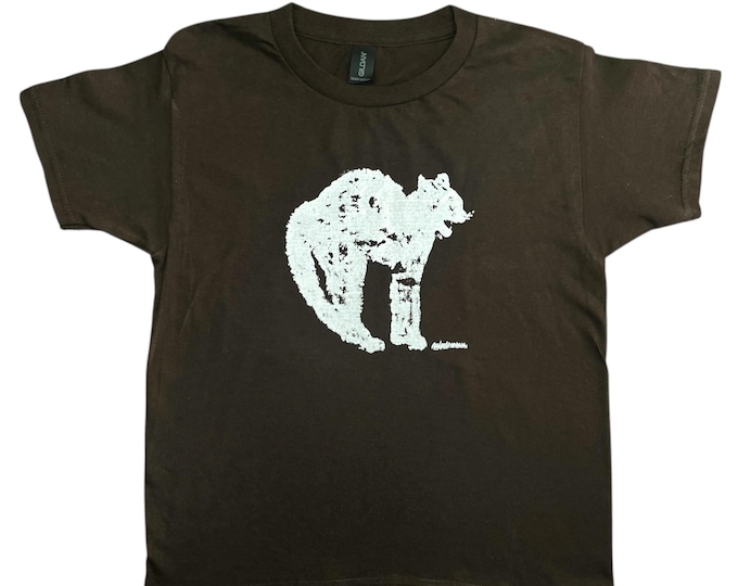 Vintage black cat Graphic Baby Tee: Handmade Screen Print retro graphic tshirt, 90s y2k, grunge, goth, Halloween aesthetic