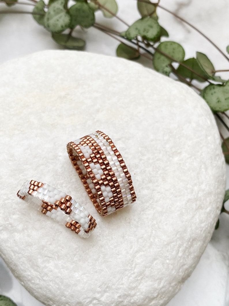 Pair of woven white rings, Stackable bands set his and hers, Handmade unique jewelry set, Glass rings for woman, White bronze beaded rings image 7