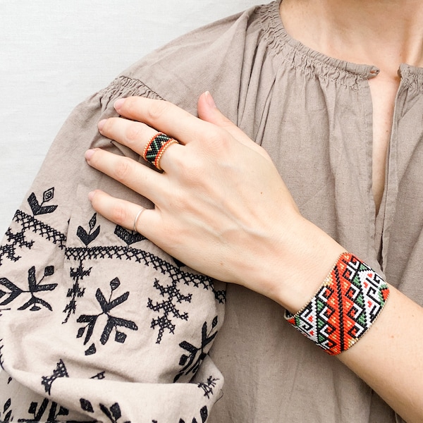 Handmade woven wide cuff bracelet, Inspired Hutsulsky traditional ukrainian jewelry beaded bangle, Native Ukraine jewelry ring set for women
