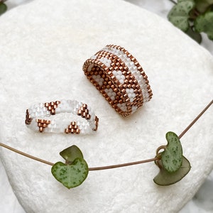 Pair of woven white rings, Stackable bands set his and hers, Handmade unique jewelry set, Glass rings for woman, White bronze beaded rings image 8