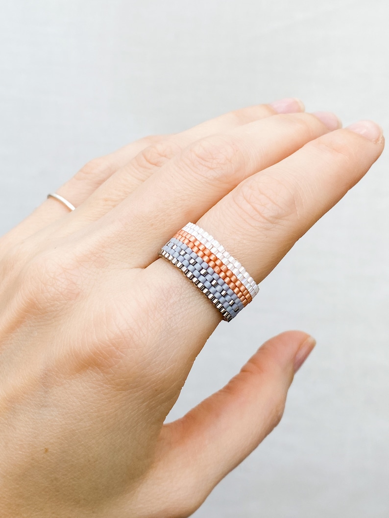 Grey pink Boho Style ring, Gifts for her ideas jewelry, Woven beaded bracelet with ring, Summer silver grey accessories, Gift for woman image 1