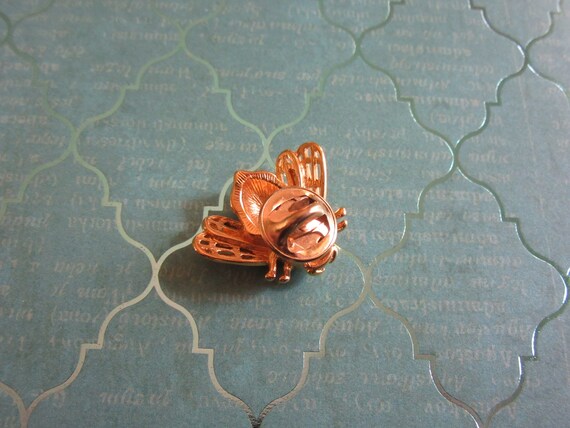 Signed Monet Bumblebee brooch - image 7