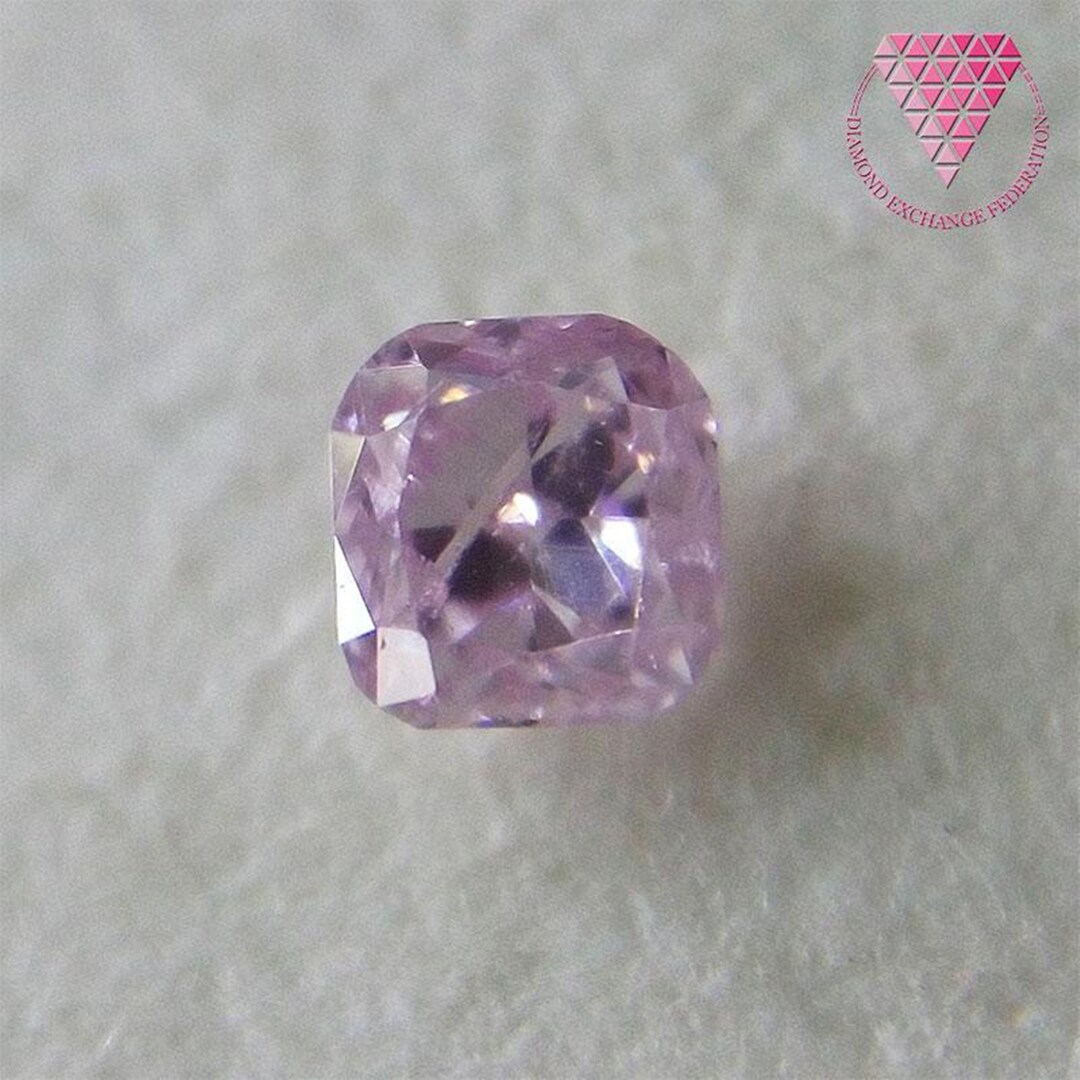 0.058 Ct Fancy Purplish Pink I1 CGL Japan Natural Loose