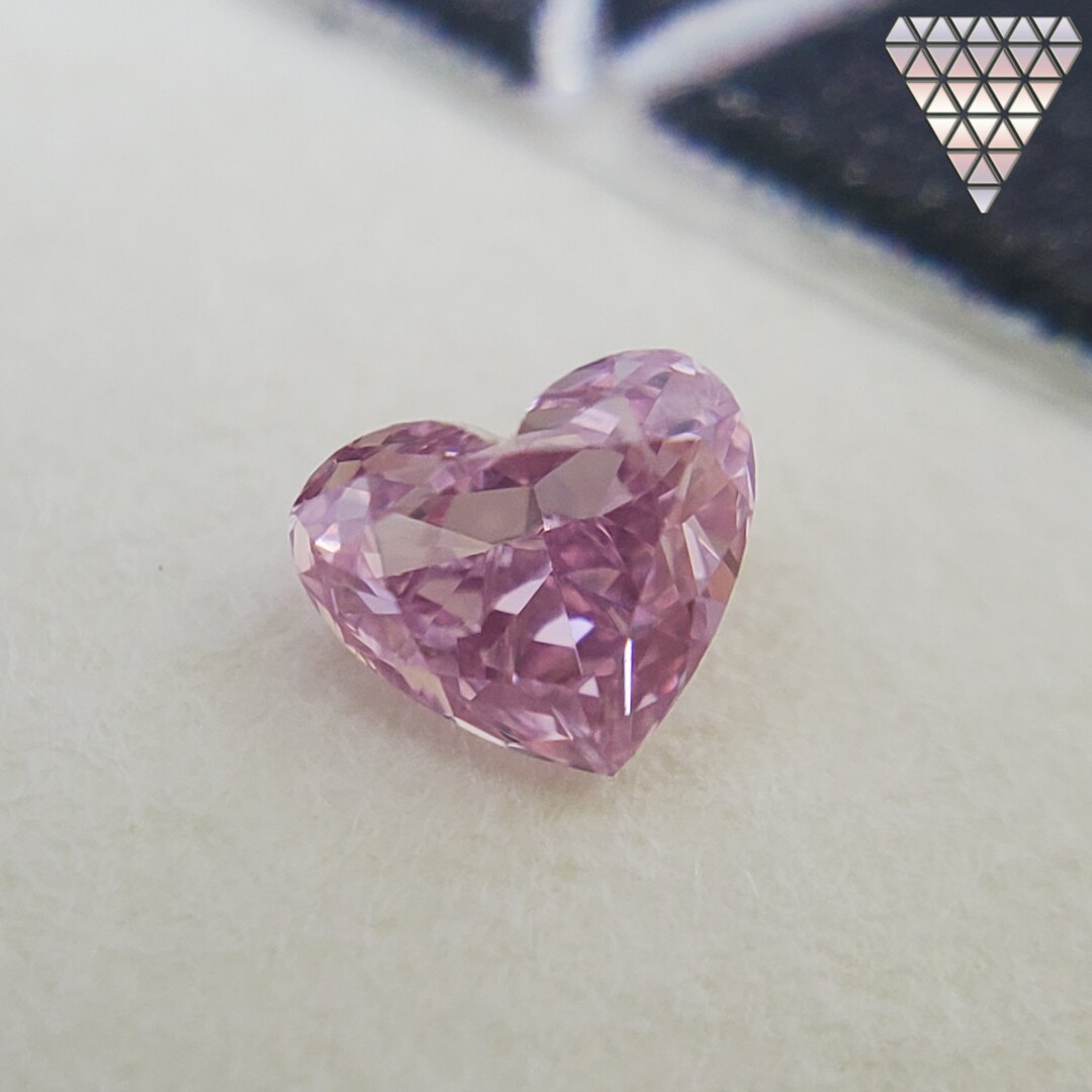 0.07 Carat Fancy Vivid Purplish Pink Natural Diamond Heart - Etsy Finland