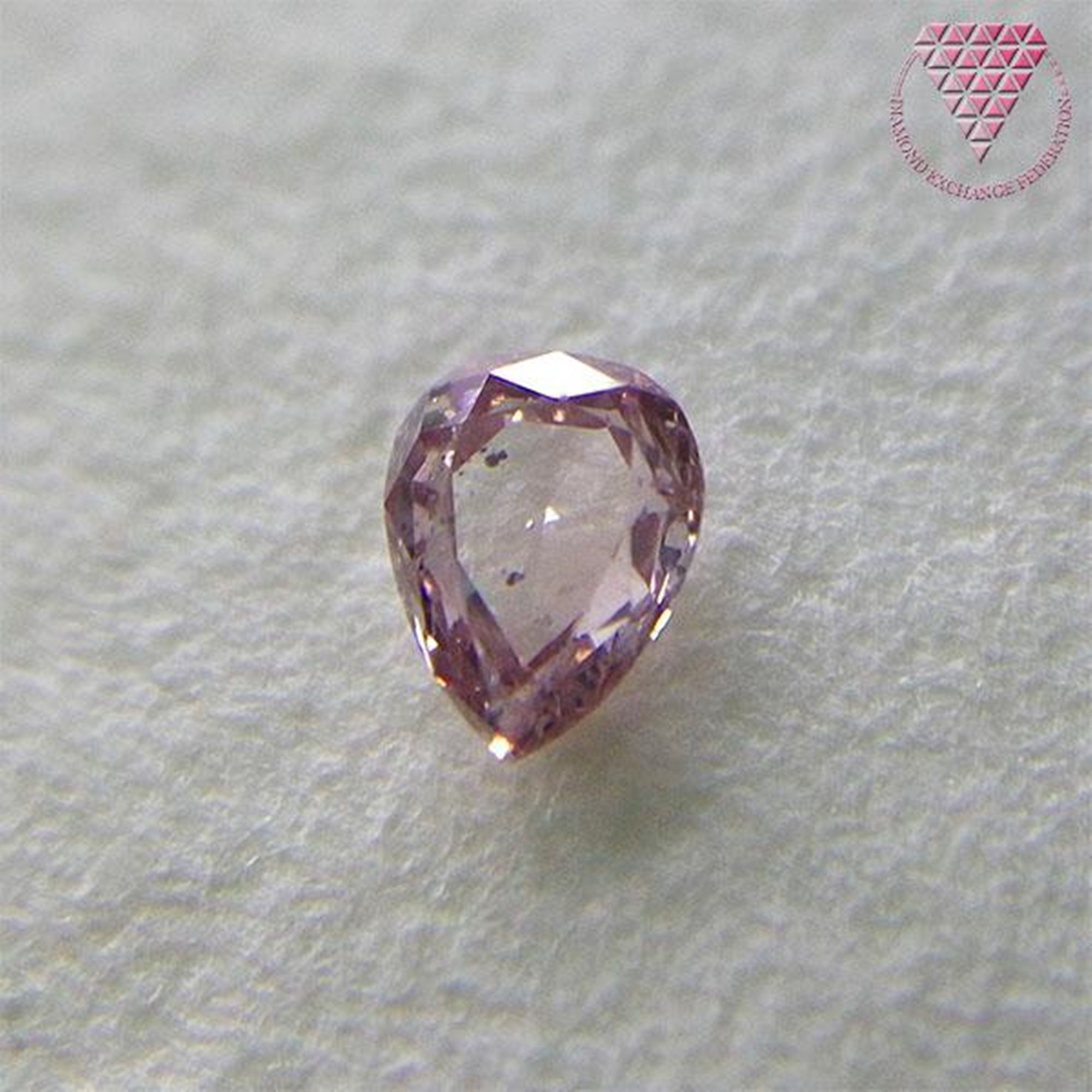 0.046 Ct Fancy Pink SI2 CGL Japan Natural Loose Diamond