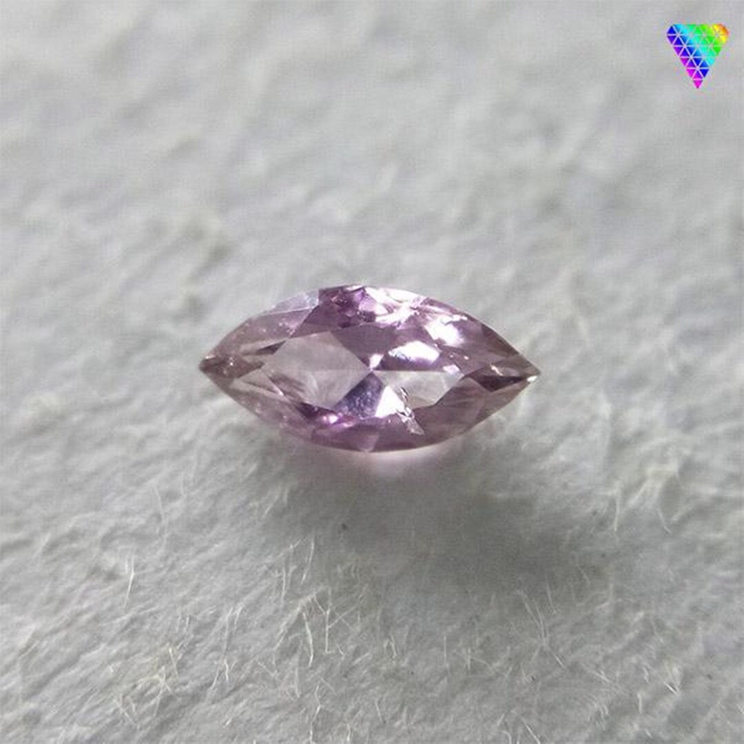 0.100 Ct Fancy Light Purple Pink SI1 CGL Japan Natural Loose