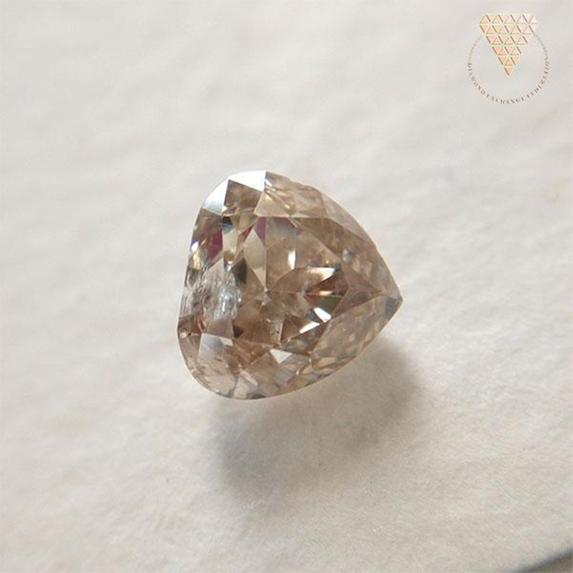 0.829 Ct Fancy Light Brown CGL Japan Natural Loose Diamond 