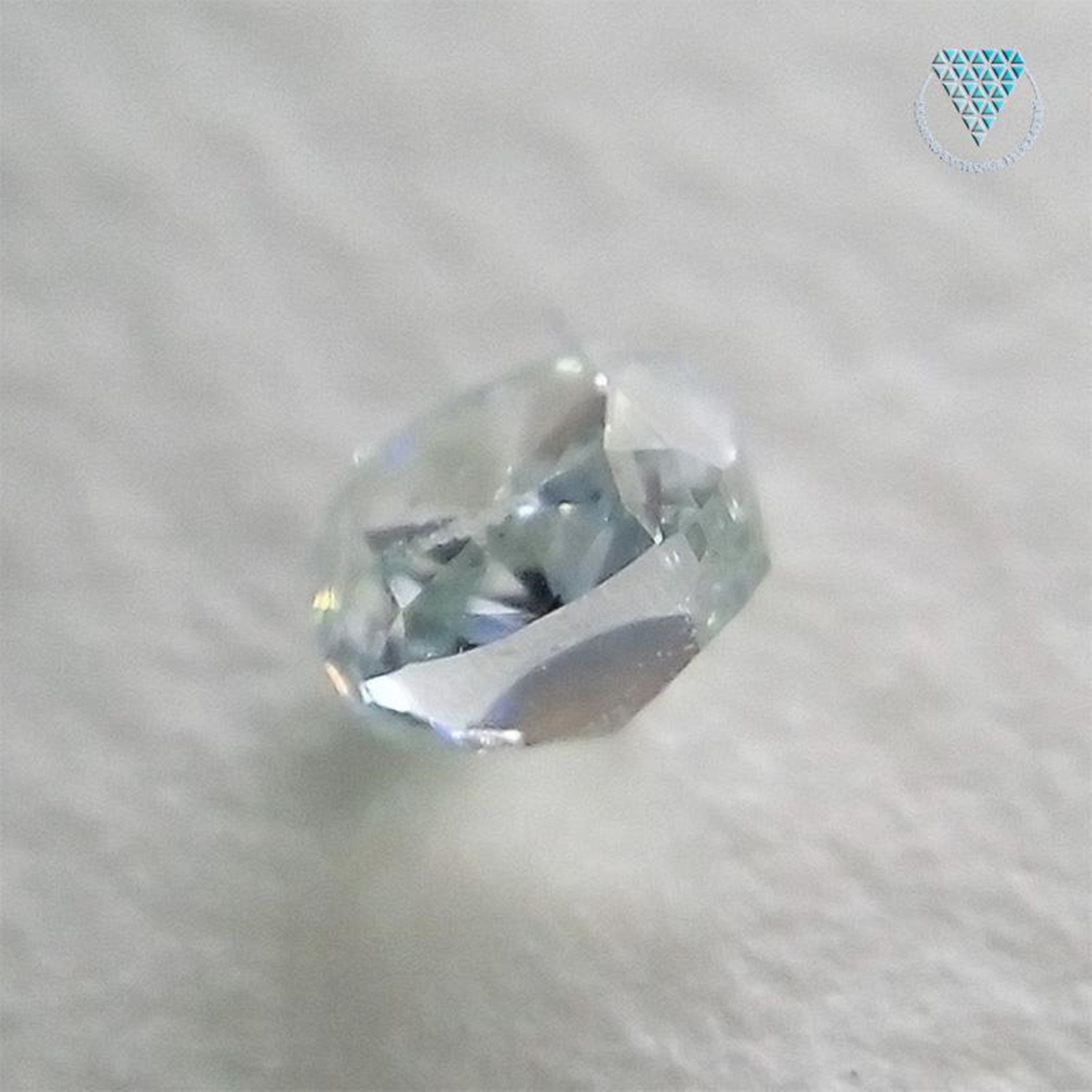 0.257 Ct Fancy Light Blue Green SI2 CGL CGL Japan Natural Diamond 0.257 Ct Fancy Light Blue Green SI2 CGL CGL Japan Natural Diamond
