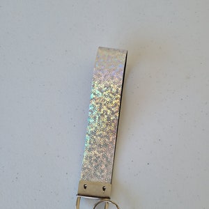 Silver Circle Holographic Faux Leather Key Fob Keychain