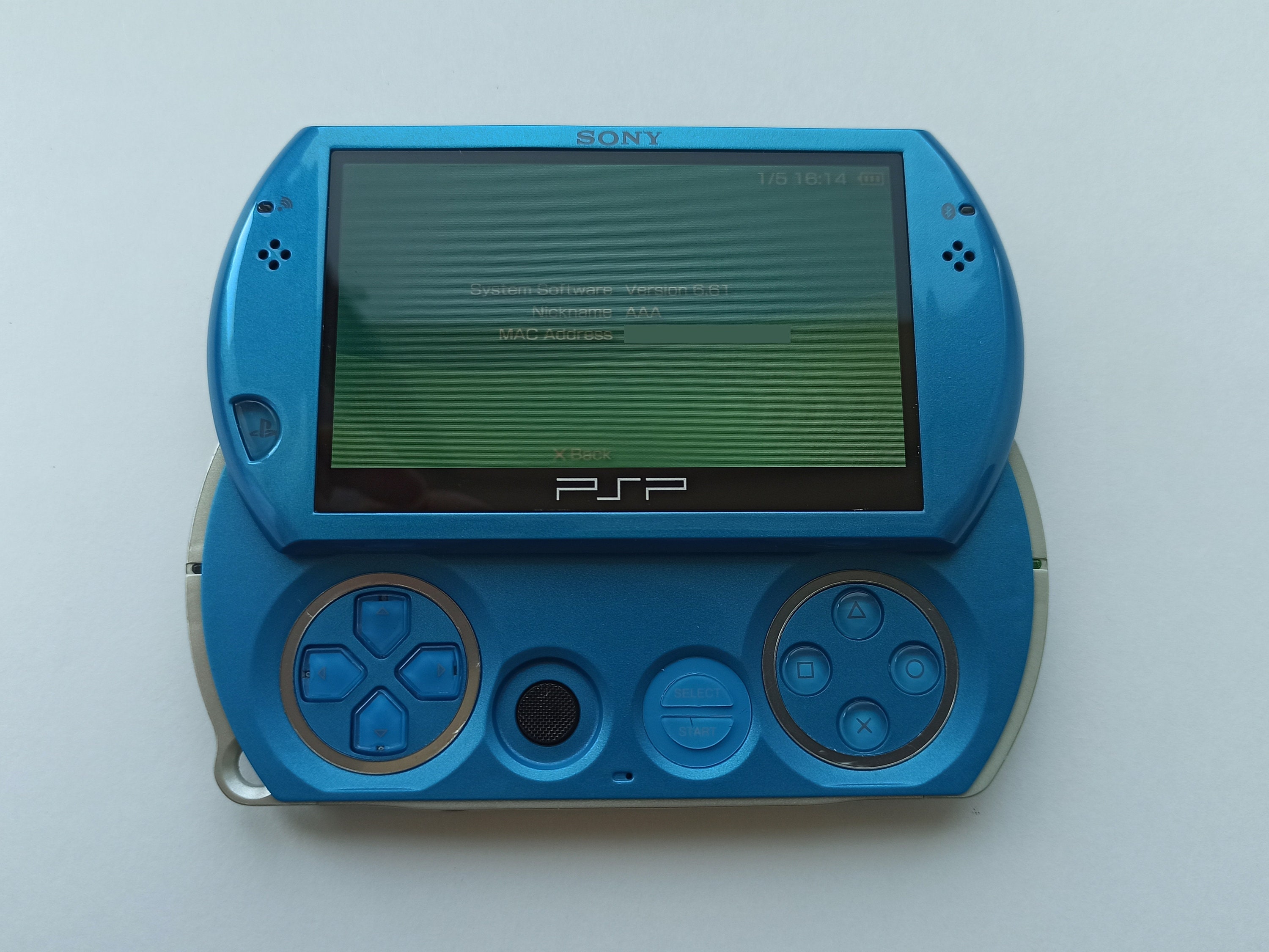 What's your favorite handheld console and why is it the PSP Go