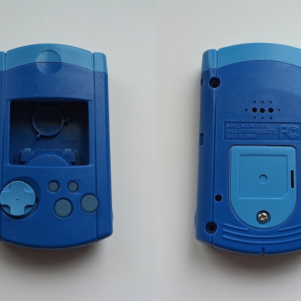 Sega Dreamcast Visual Memory Unit VMU hosing case