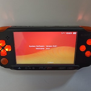 Consola PSP personalizada modificada con botones de resina y luces led sony play station portatil E1000 Street