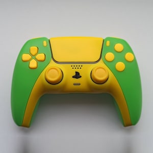 Green/yellow Dualsense custom modded with new housing case and 2500 mAh battery