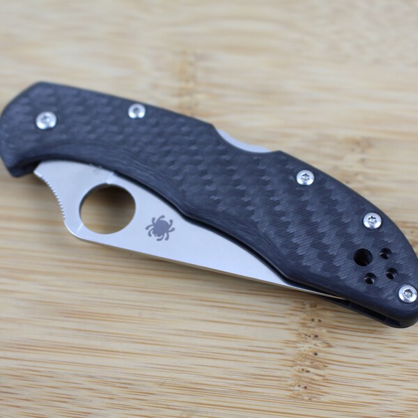 Spyderco Delica 4 Carbon Fiber Handles/Scales