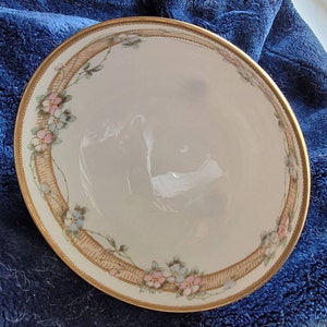 Noritake Morimura Brothers Hand Painted Footed Bowl &#39;M&#39; Stamp Nippon