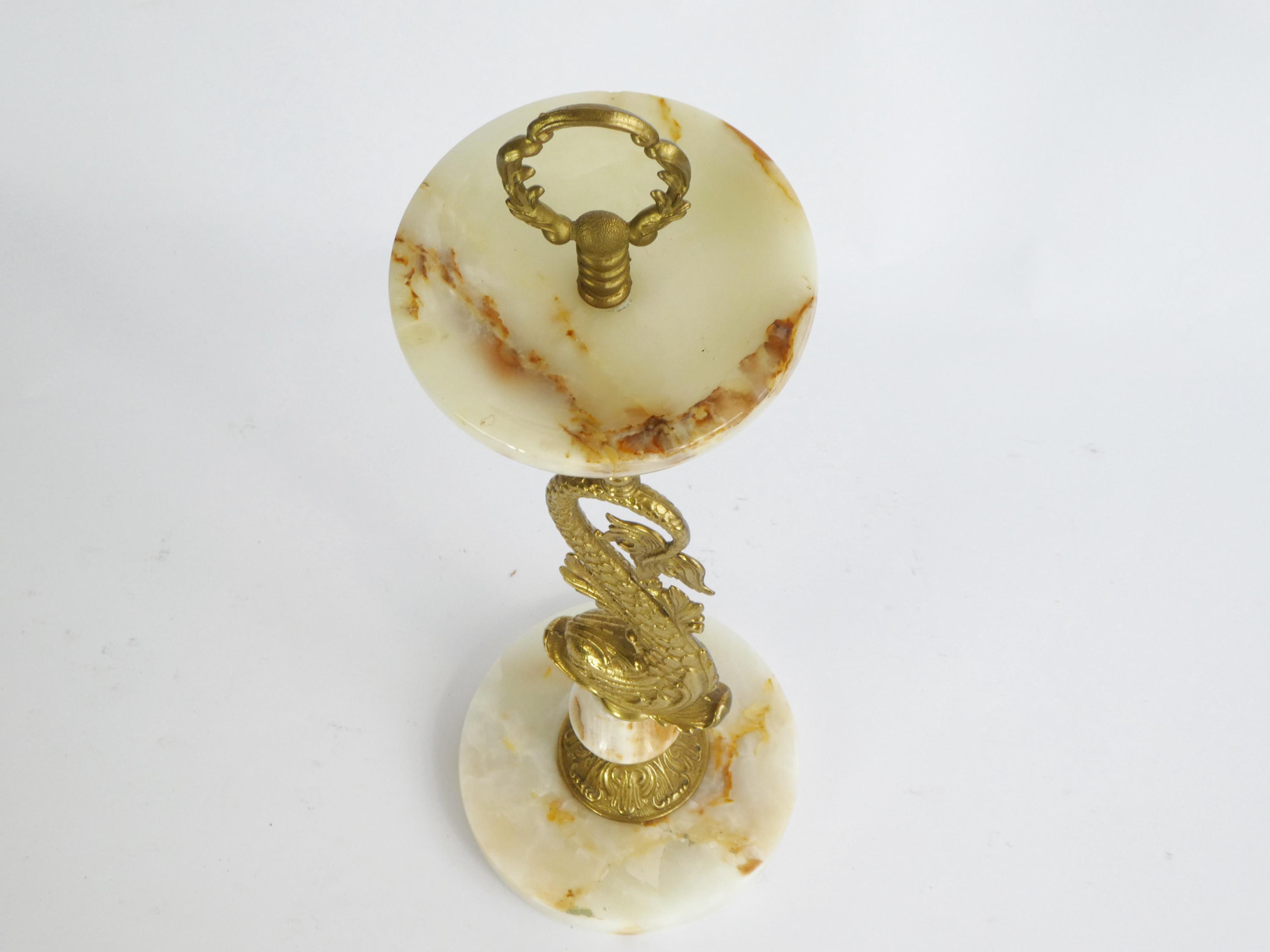 ハリウッド・リージェンシー　自立式　オニキスと真鍮の灰皿　アンティーク 美しいハリウッド・リージェンシーの自立式オニキスと真鍮の灰皿