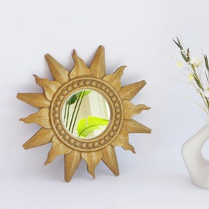 Mid Century Sunburst Wall Mirror, Golden Sun Mirror Hollywood Regency Wall Hanging, Original Vintage Italian Gold Gilt Mirror