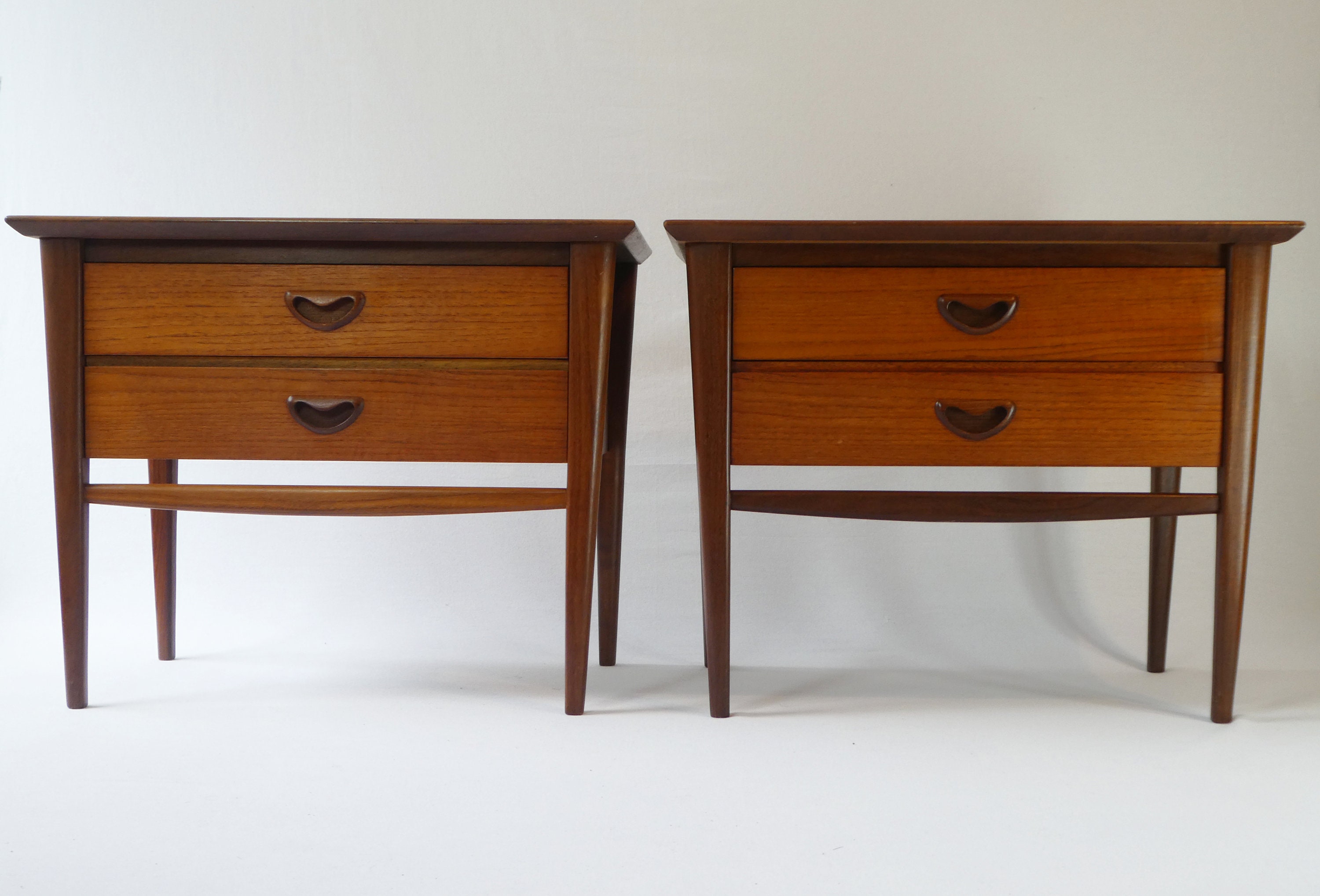 Teakwood Night Table Danish Vintage 北欧家具 デンマークヴィンテージ ナイトテーブル チーク材 サイド