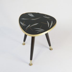 Vintage Futuristic Mid Century Small Glass Plant Stand, 60's Tripod Kidney Table with Abstract Pattern and Brass Rim