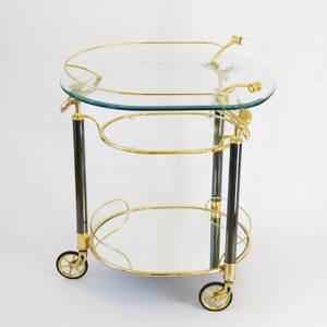 Prachtige Italiaanse barwagen met drie niveaus en koperen vogels, unieke jaren 70-trolley met spiegelblad en plexiglas handvat