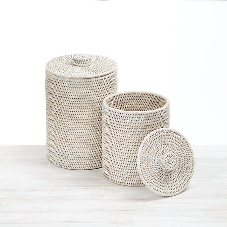 Rattan Round Waste Bin/ Paper Bin with Lid and insert Liner image 6