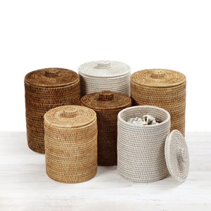 Rattan Round Waste Bin/ Paper Bin  with Lid and insert Liner