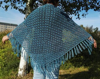 Lightweight Crochet Shawl – Blue Gray Elegant Accessory