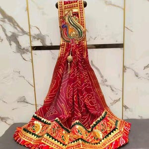 Rajasthani Marwari Chunri Odhna Peelia (Broach Style)